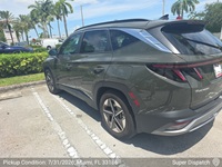 Hyundai Tucson auto transport pickup in Miami, Florida before shipping to Philadelphia, Pennsylvania