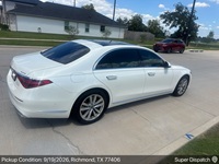 Mercedes-Benz S-Class auto transport pickup in Richmond, Texas before shipping to Atlanta, Georgia