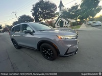 Honda CR-V auto transport pickup in Sunnyvale, California before shipping to Durham, North Carolina