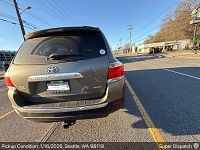 Toyota Highlander auto transport from Seattle, WA 98119 to Georgetown, TX - before pickup